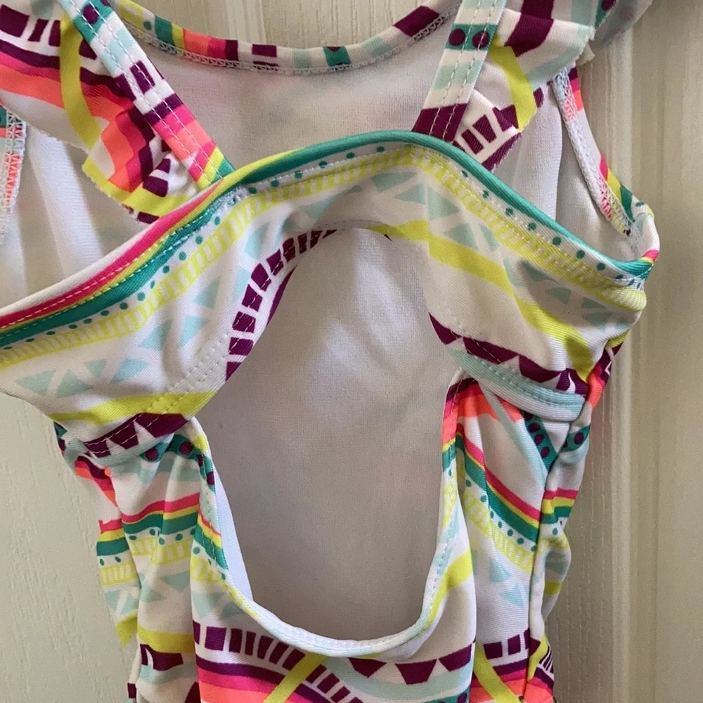 FINAL MARKDOWN crazy 8 swimsuit 12-18 months